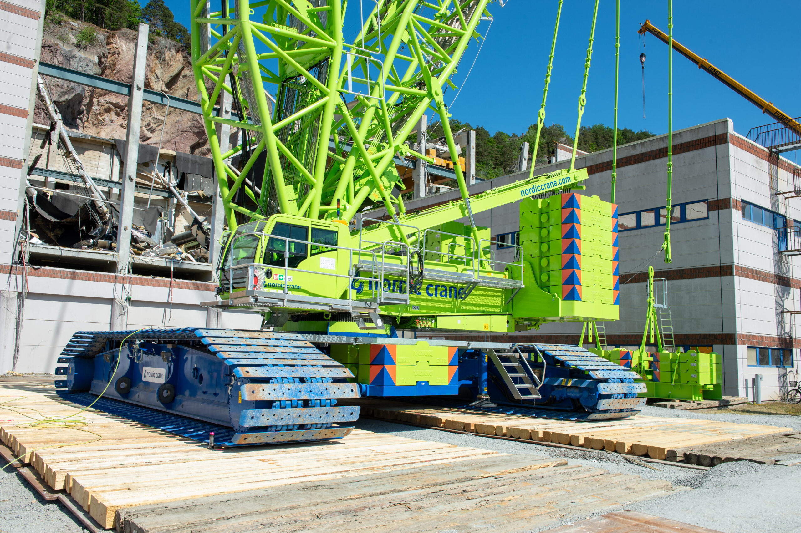 Nordic Crane Heavy Lift søker personell til våre storkraner